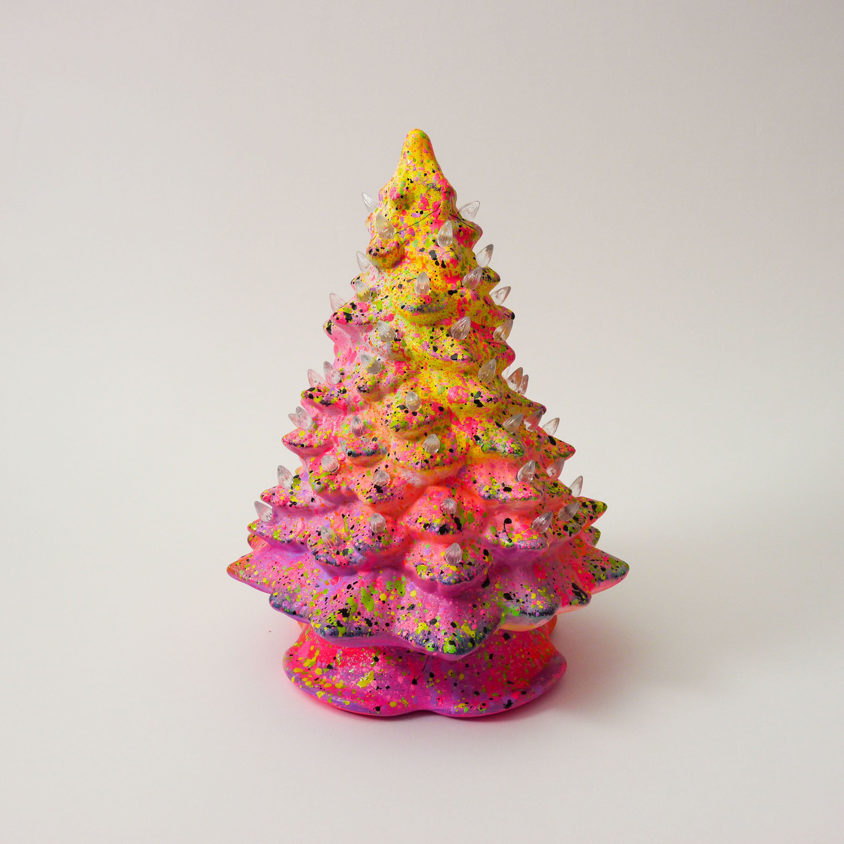 Hand-painted Ceramic Christmas Tree 001