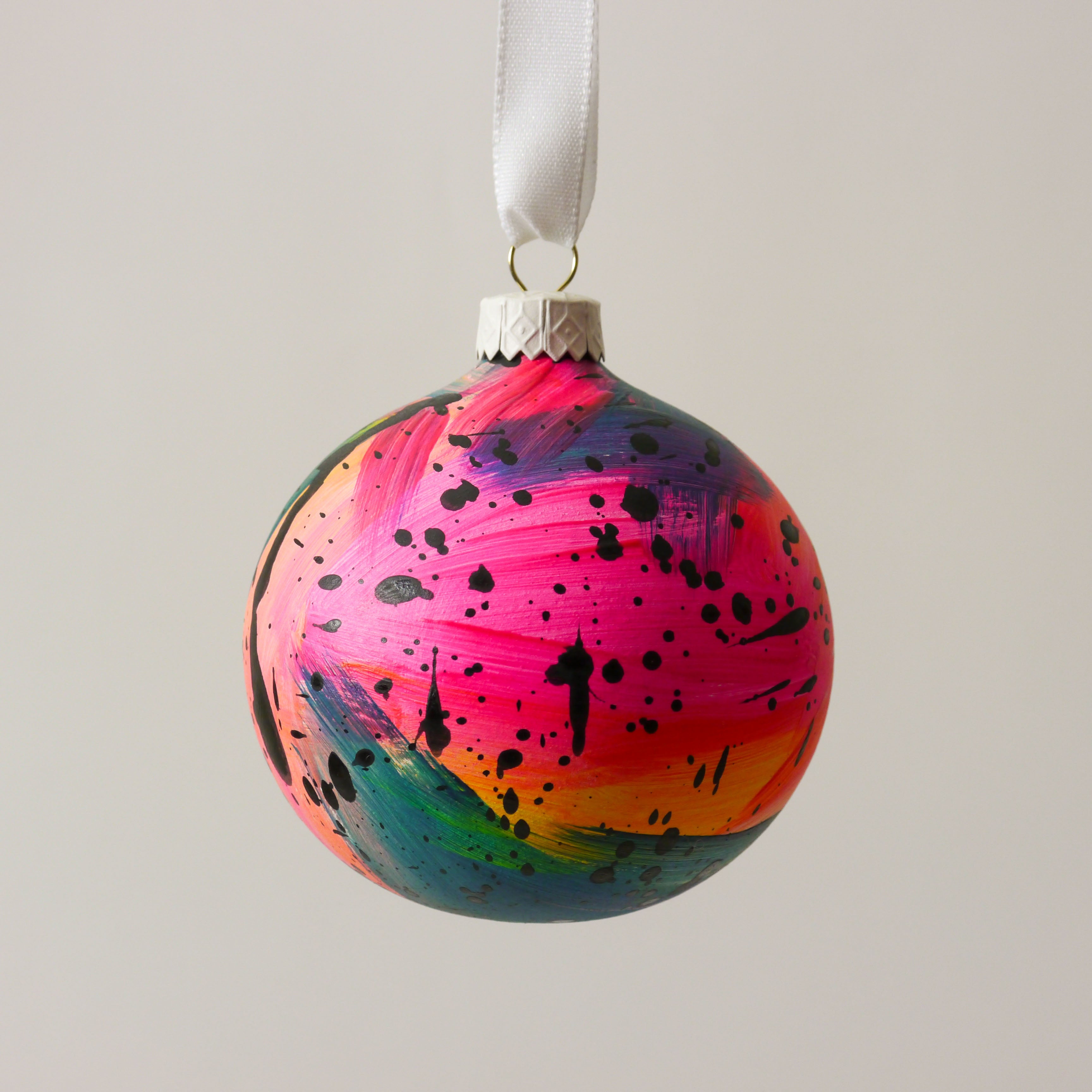 Abstract Art Bauble 002