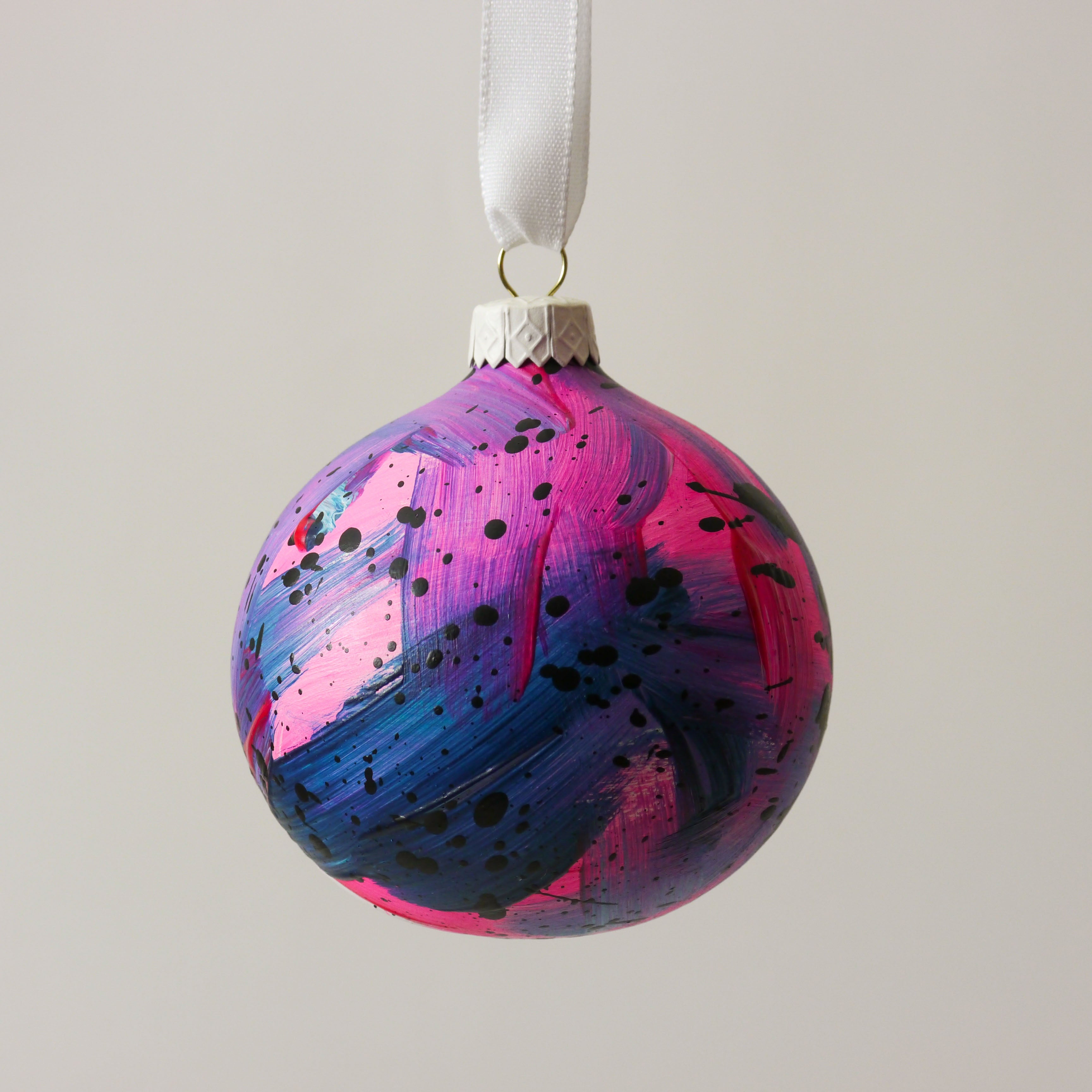 Abstract Art Bauble 006