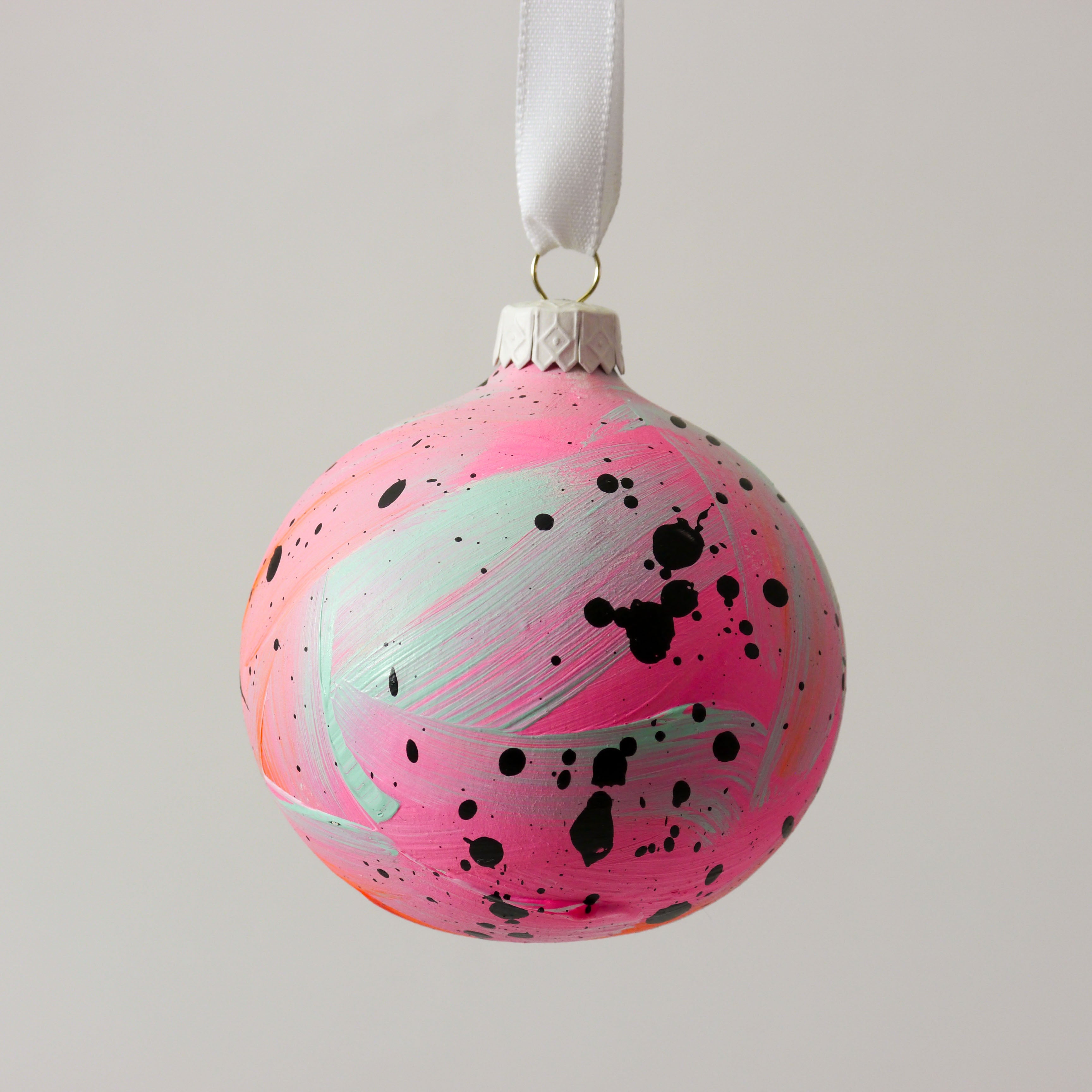 Abstract Art Bauble 011
