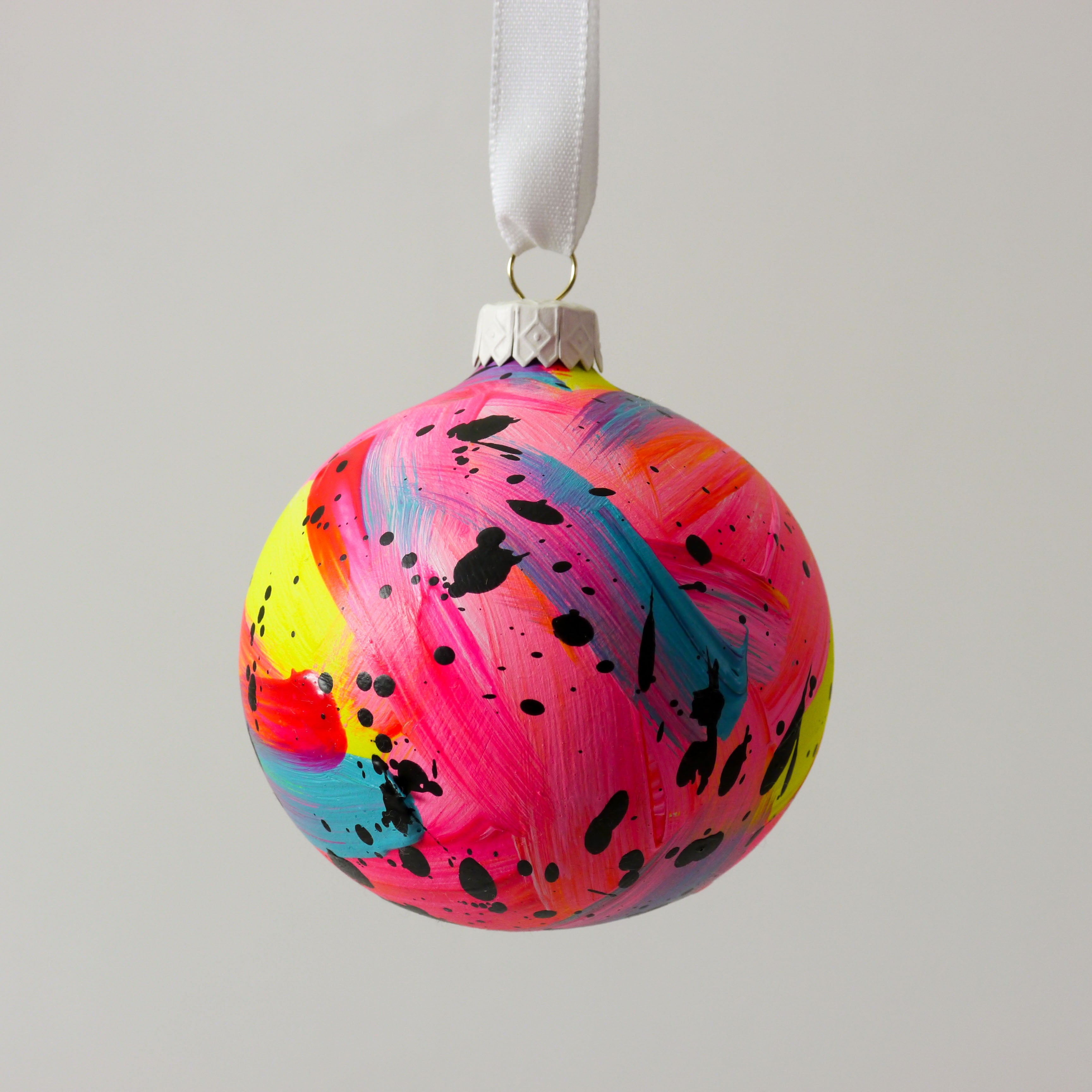 Abstract Art Bauble 026