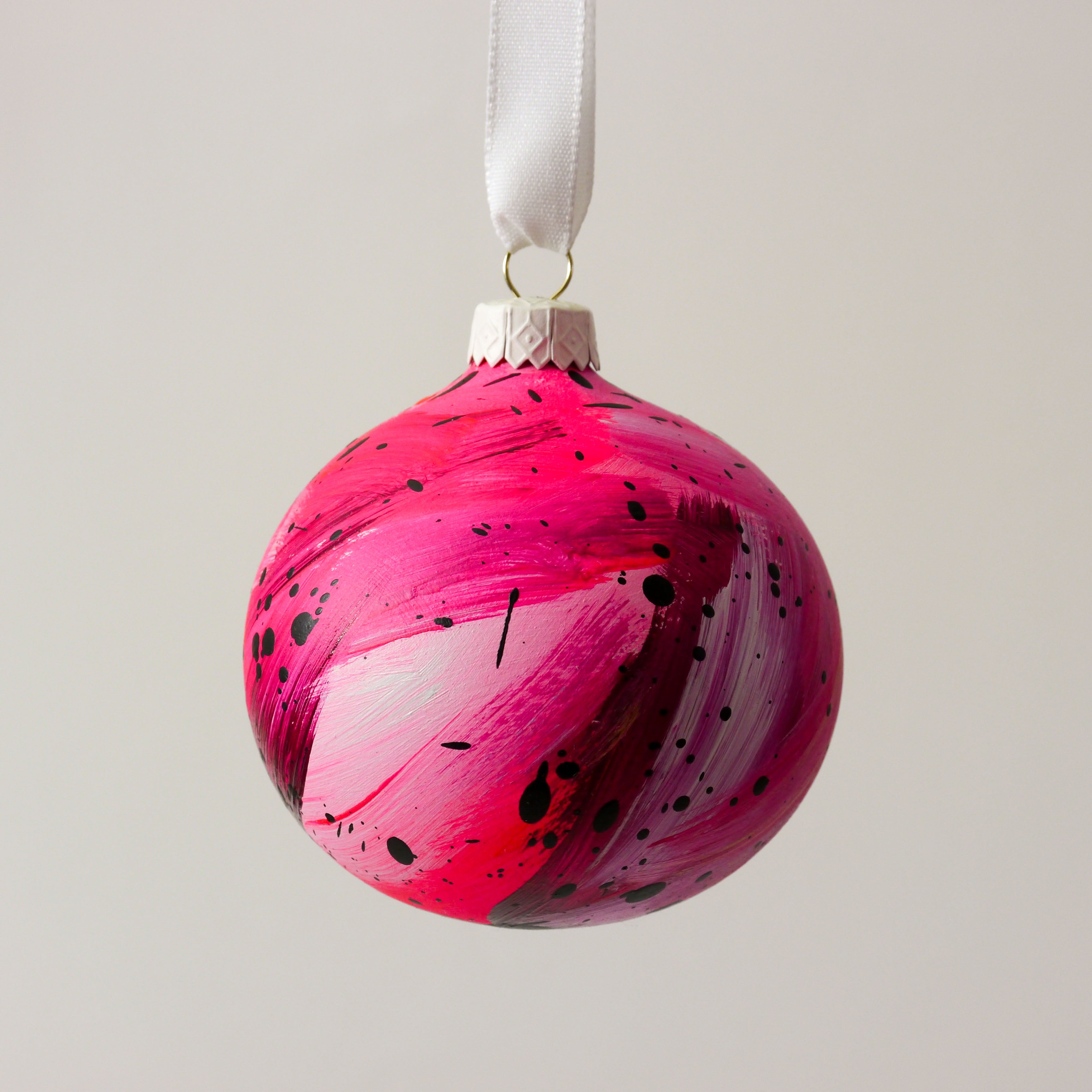 Abstract Art Bauble 034