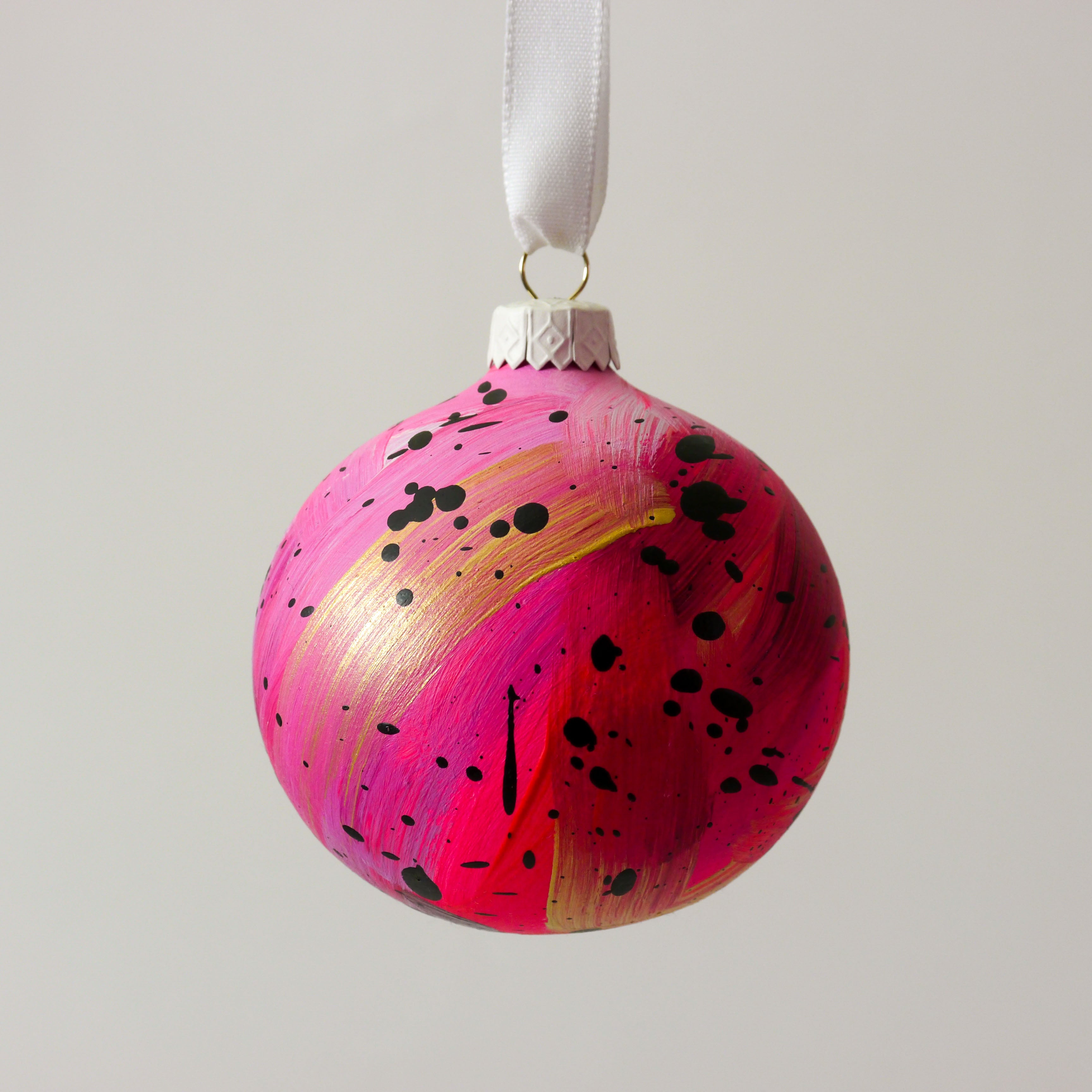 Abstract Art Bauble 034