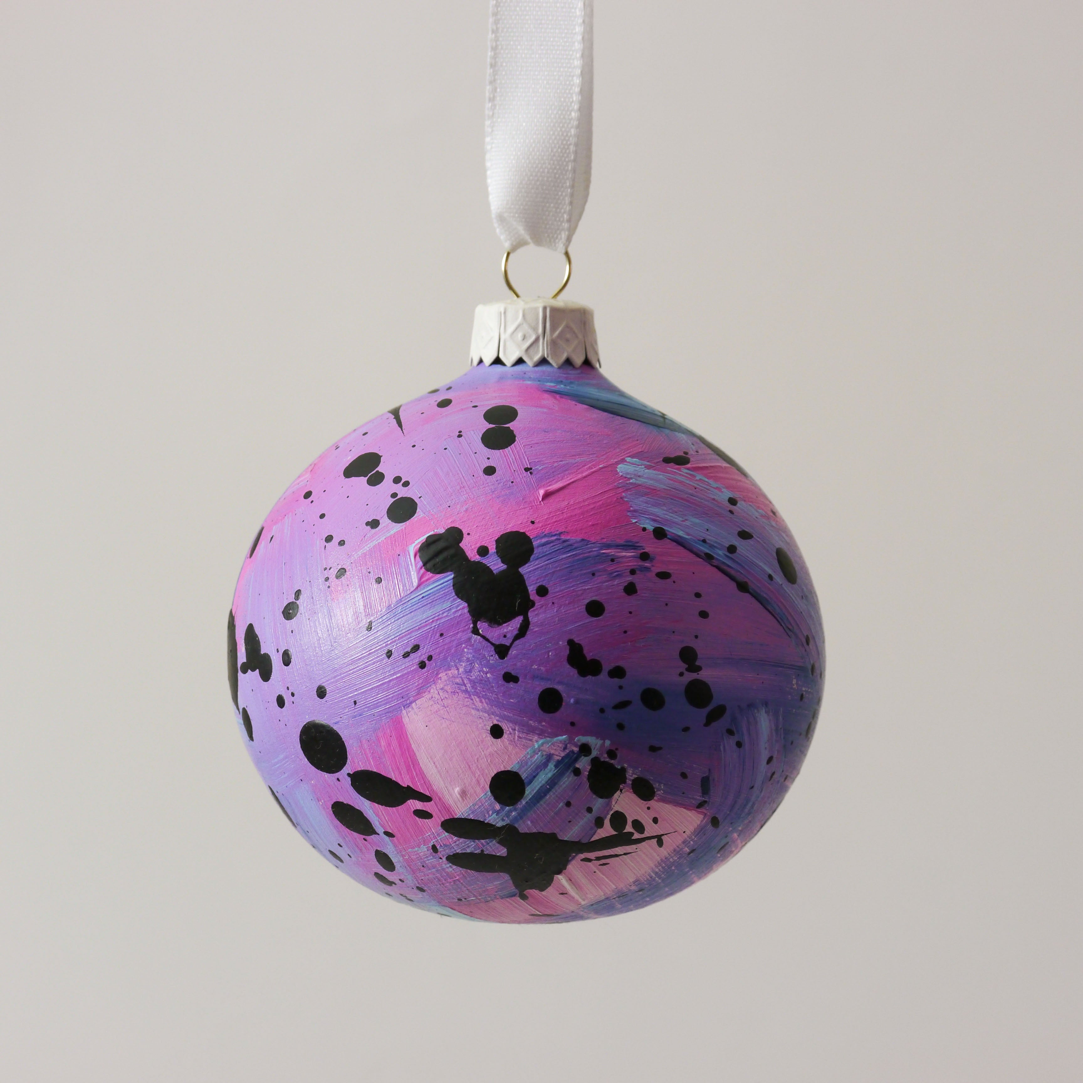 Abstract Art Bauble 039